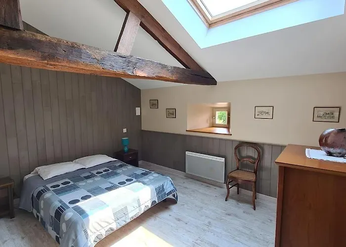 בית נופש Chez Lili Familial Saint-Mesmin (Vendee)